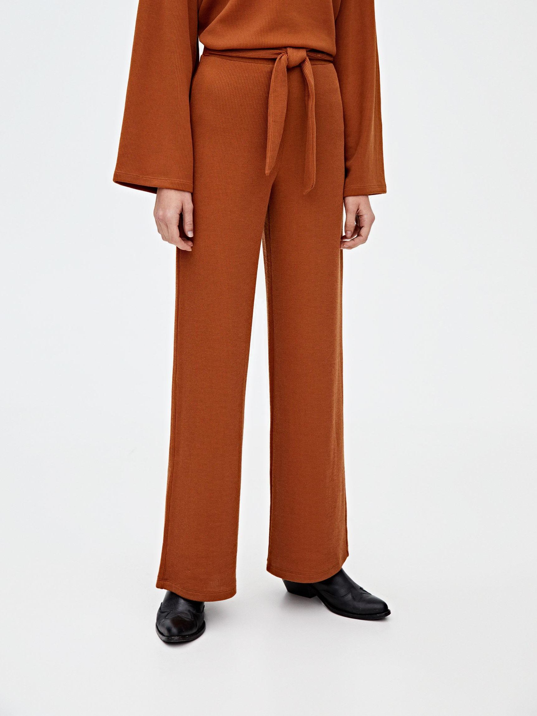 

Брюки Pull & Bear 9670/337/776-AAQN M Кофейные