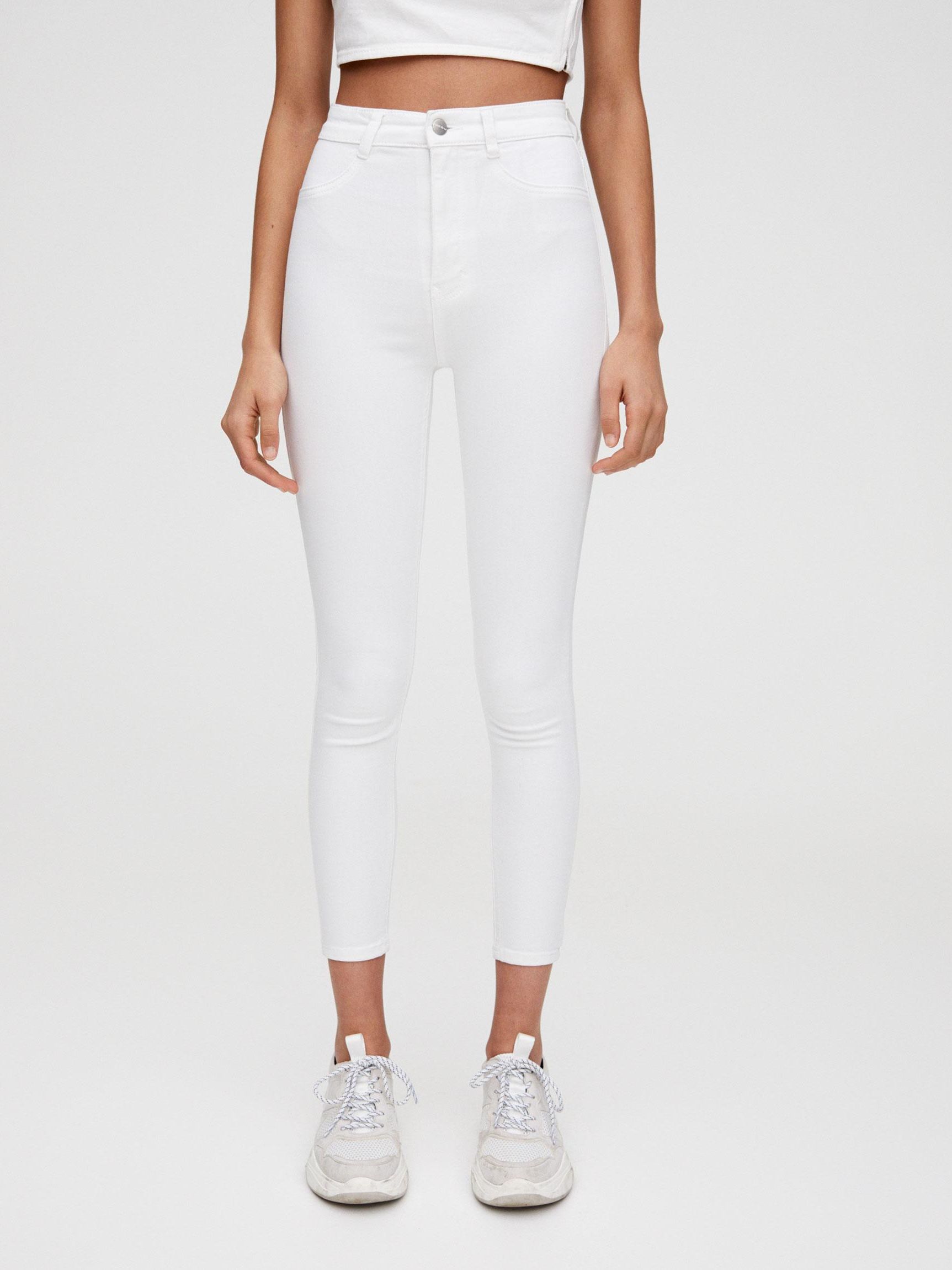 

Джинсы Pull & Bear 5683/321/250-ACTS 38 Белые
