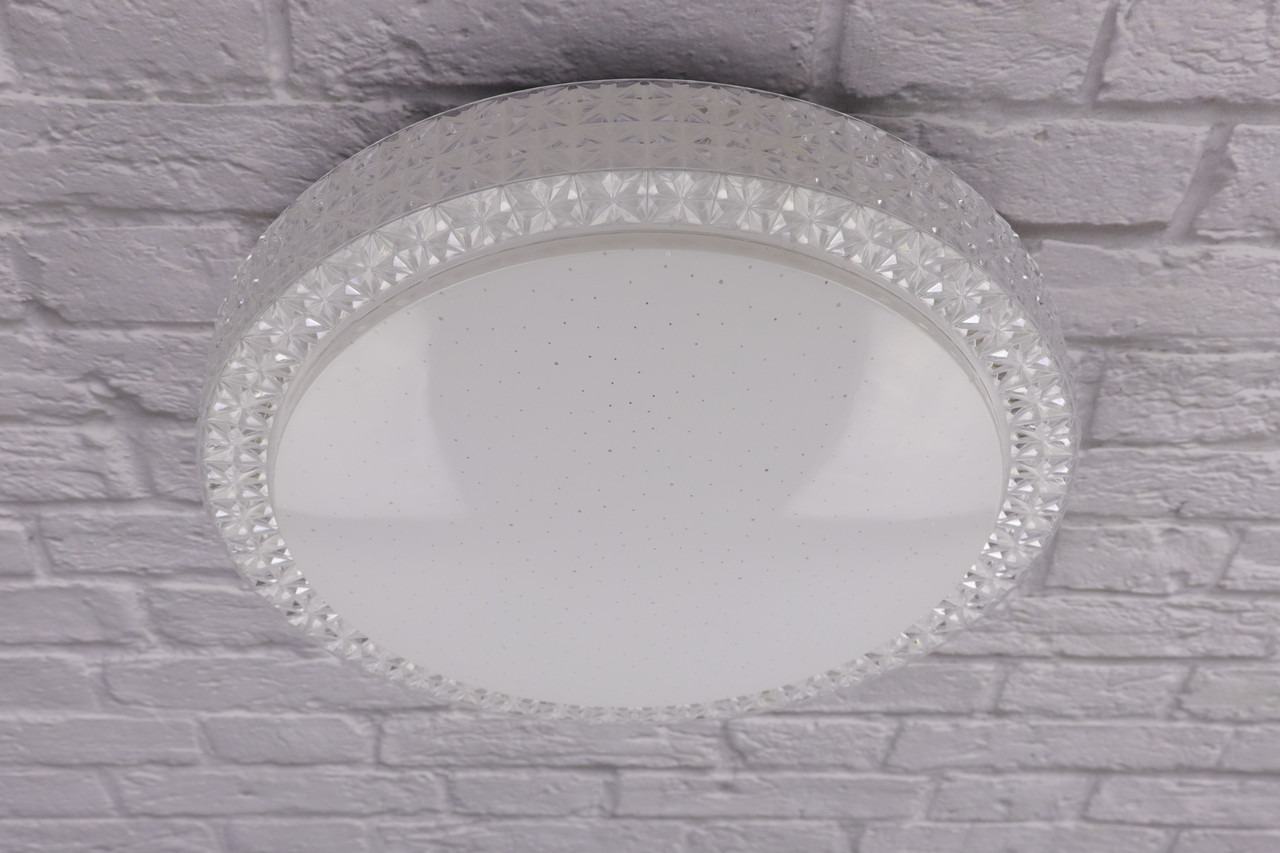 

Светильник потолочный LED W71139H/260 Белый 6х27х27 см.