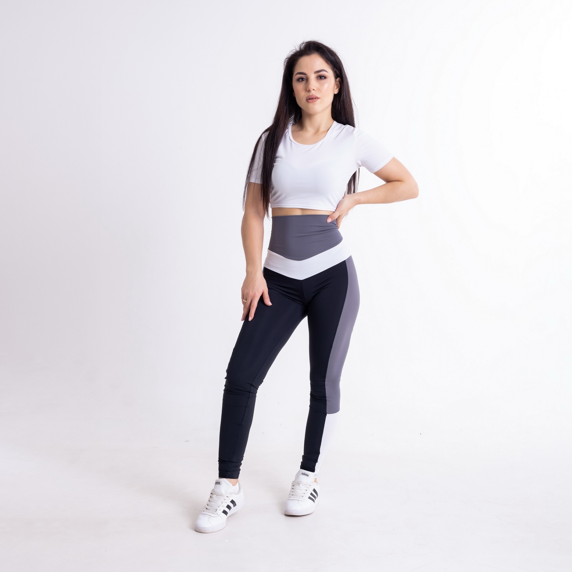 

Комплект FitU спортивный женский Vertical hight Classic white белый, Комплект FitU спортивный женский Vertical hight Classic white белый XL