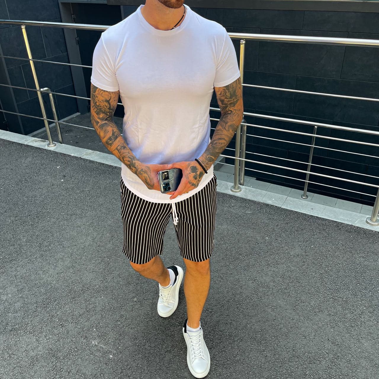 

Мужской спортивный Асос с шортами в полоску FD4881 рS черно-белый