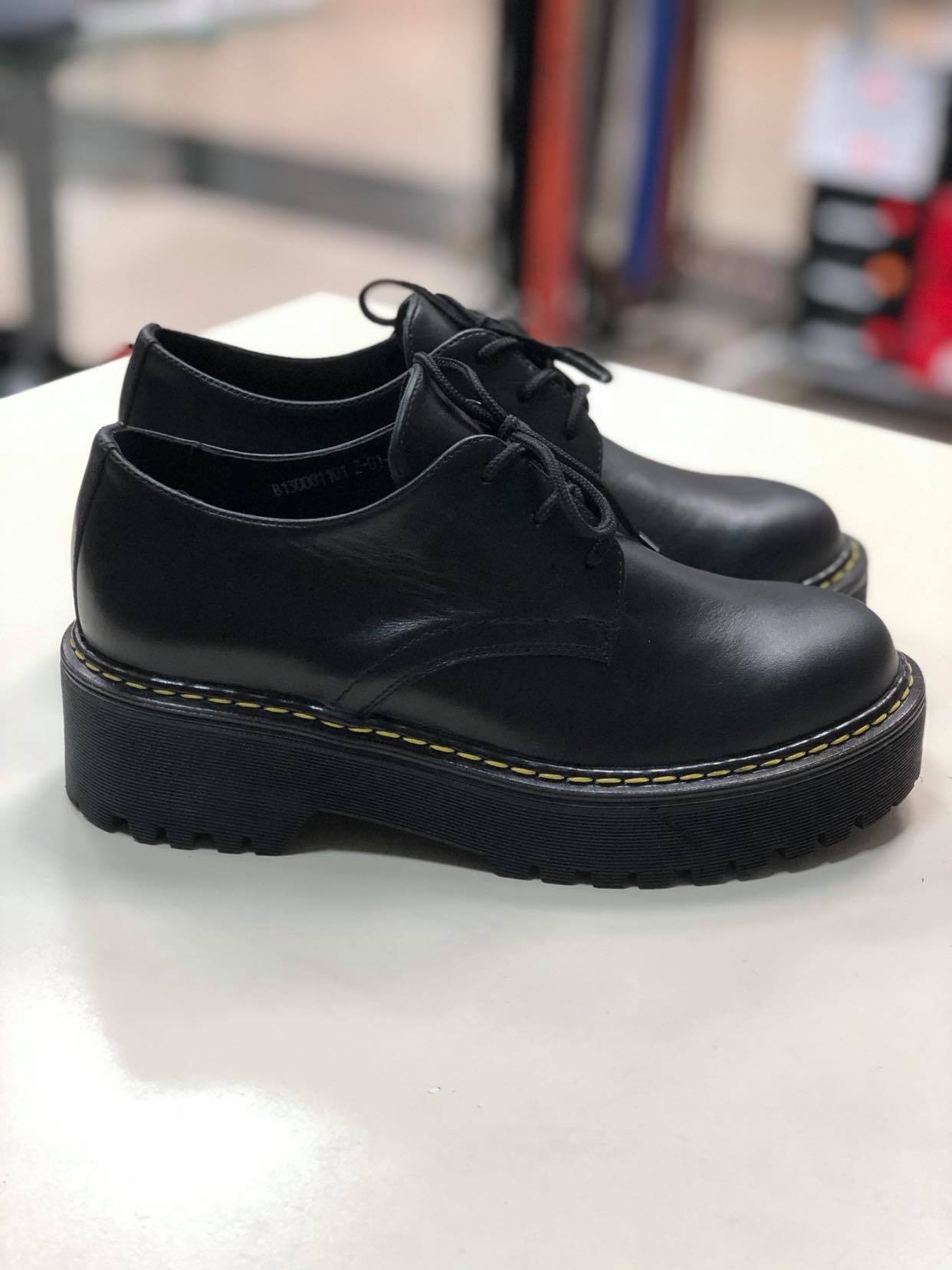 

Женские туфли Barbilioni 13-008-11 кожаные 41 р. 26,5 см. черные