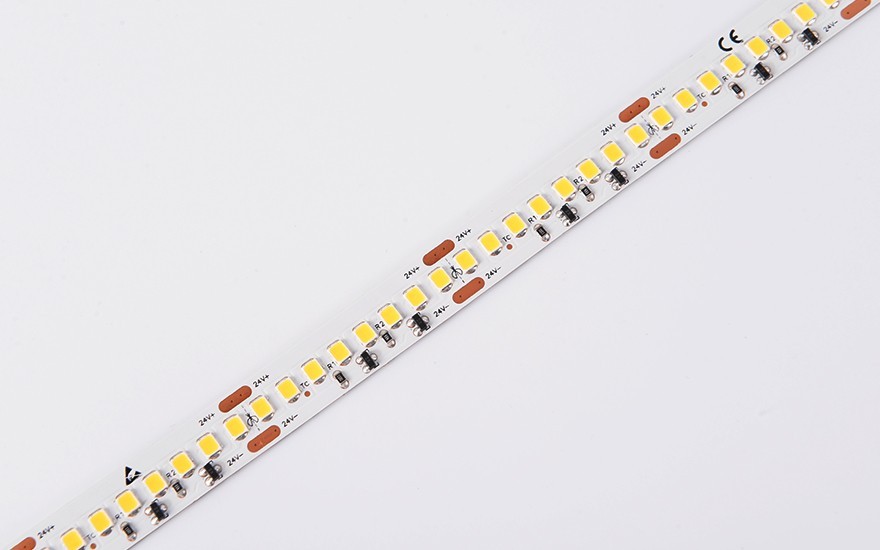 

Светодиодная лента COLORS SMD 2835 192 LEDs/M 29W 5м 24V IP20 4000K (DS8192-24V-12mm-NW)