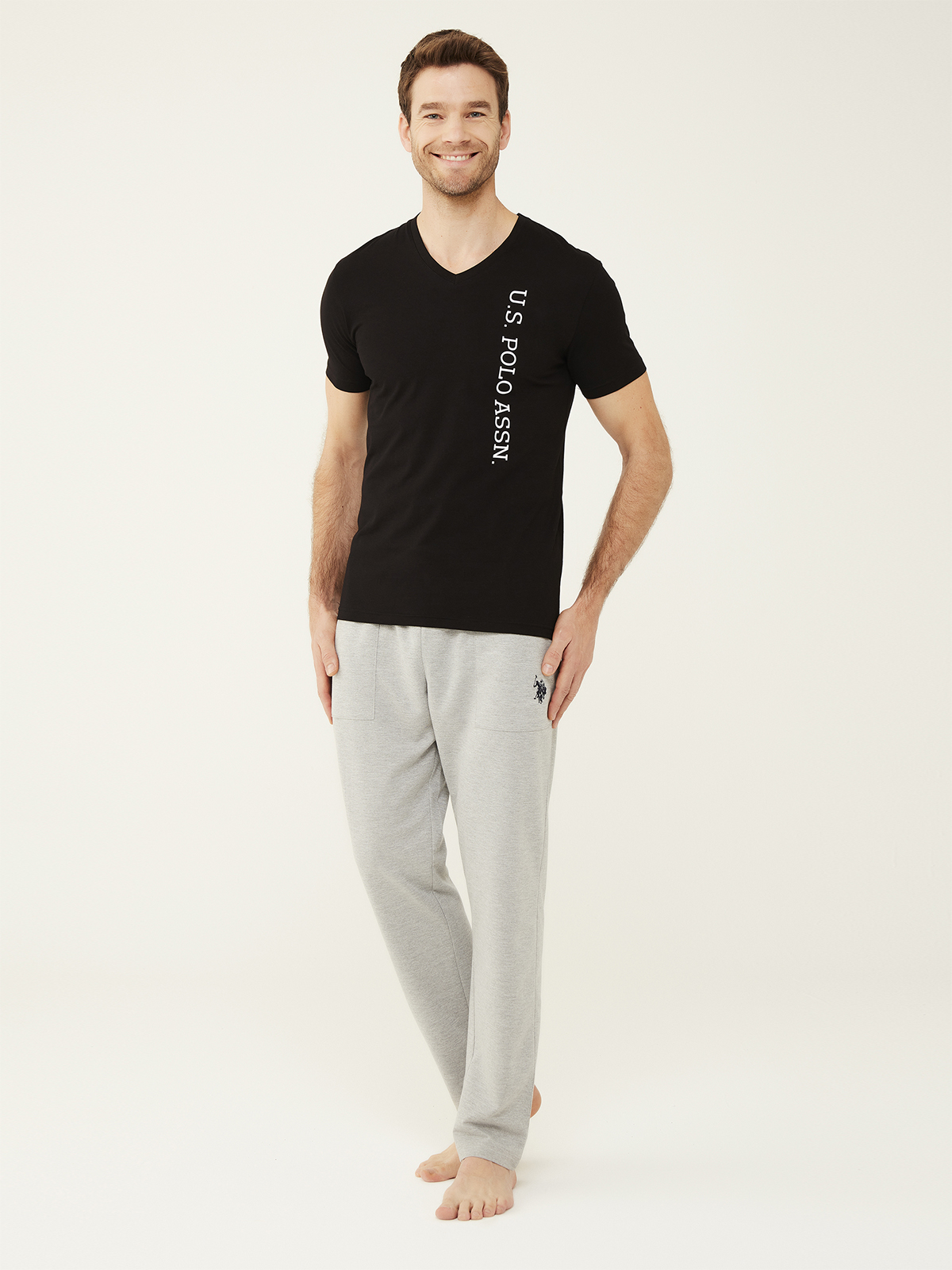 

Футболка U.S. Polo Assn 18466 L Черная