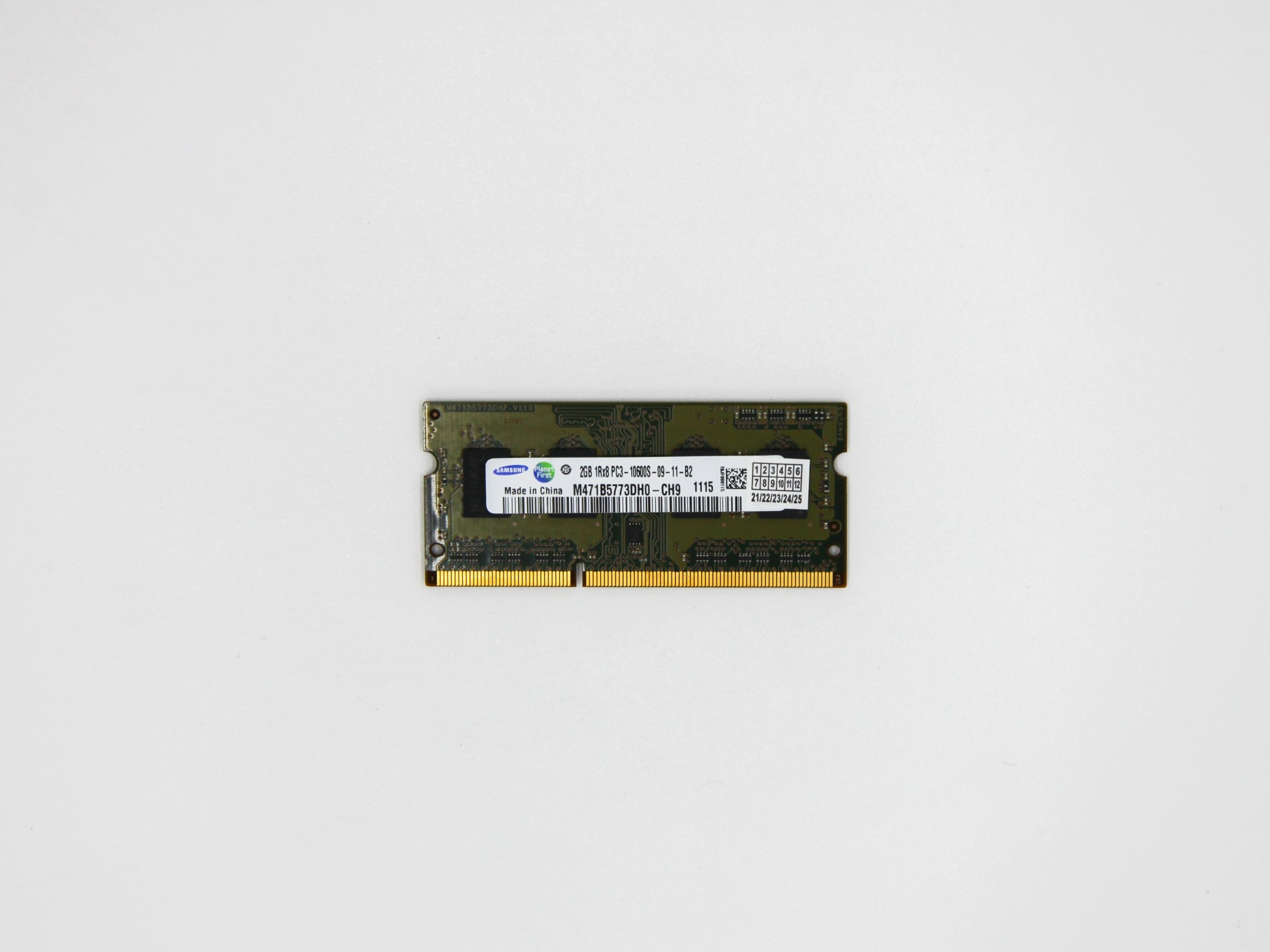 Оперативна память Samsung Sodimm 2gb Ddr3 1333mhz Pc3 10600 Cl9 M471b5773dh0 Ch9 Refurbished 6693