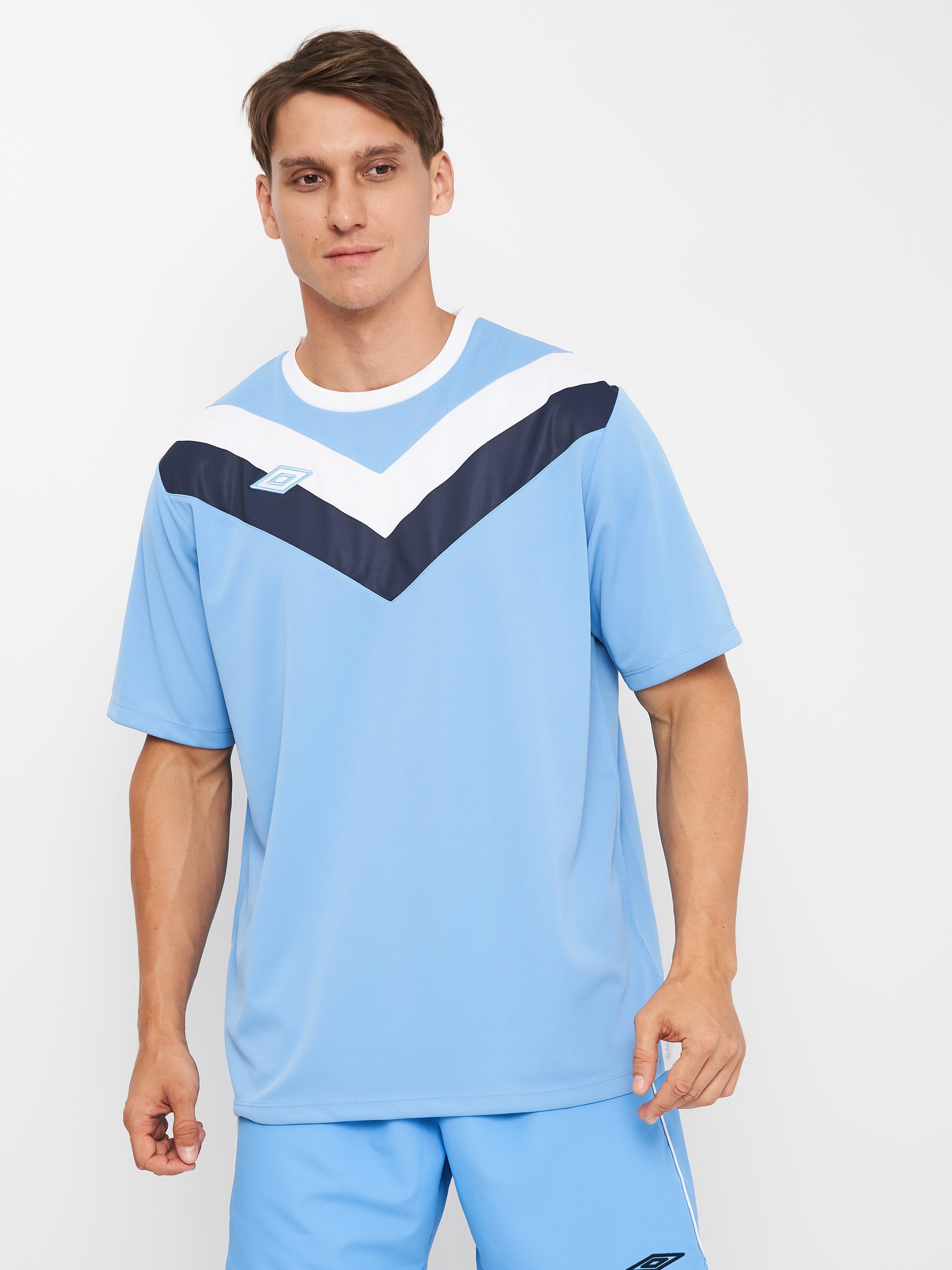 

Футболка Umbro Chevron Jersey S/S 60684U5PT  Голубая, Футболка Umbro Chevron Jersey S/S 60684U5PT XL Голубая