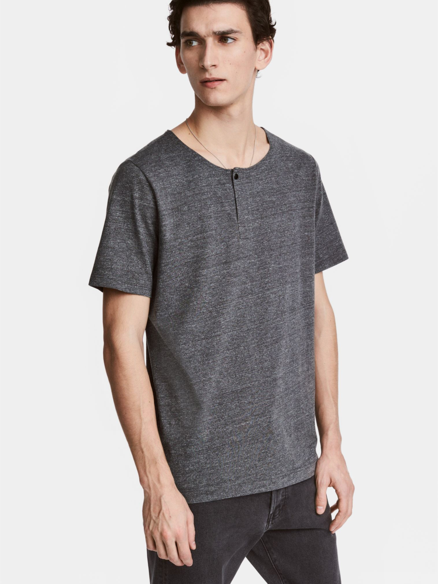 

Футболка H&M 469035511  Темно-серая меланж, Футболка H&M 469035511 XS Темно-серая меланж