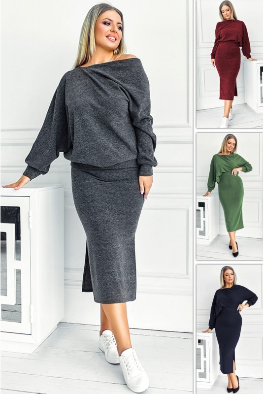 

Fashions • Костюм Aubrie Fashions  темно-синий (795-лб, Fashions • Костюм Aubrie Fashions 44 темно-синий (795-лб)