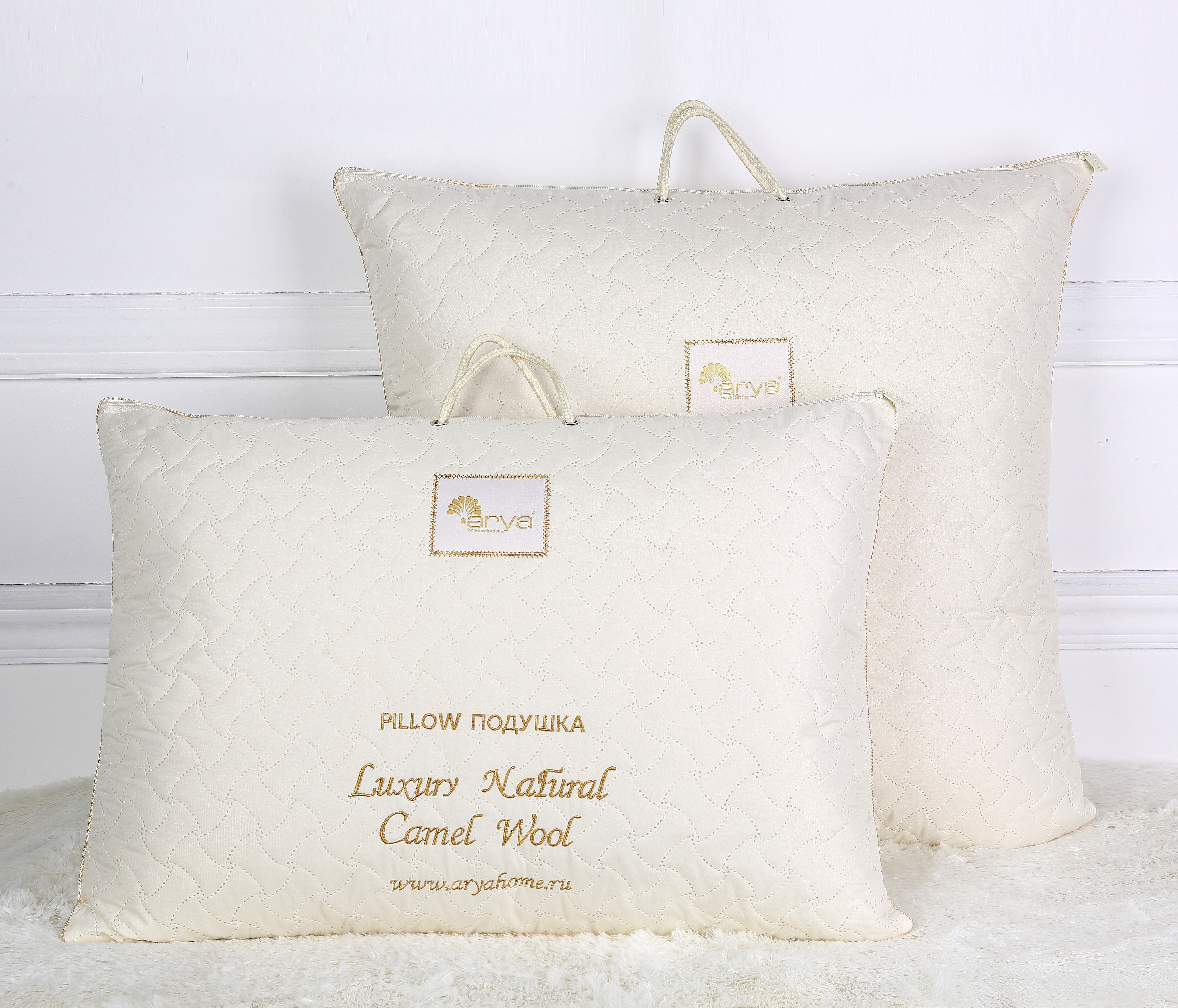 

Подушка Arya Luxury Camel Wool 70х70