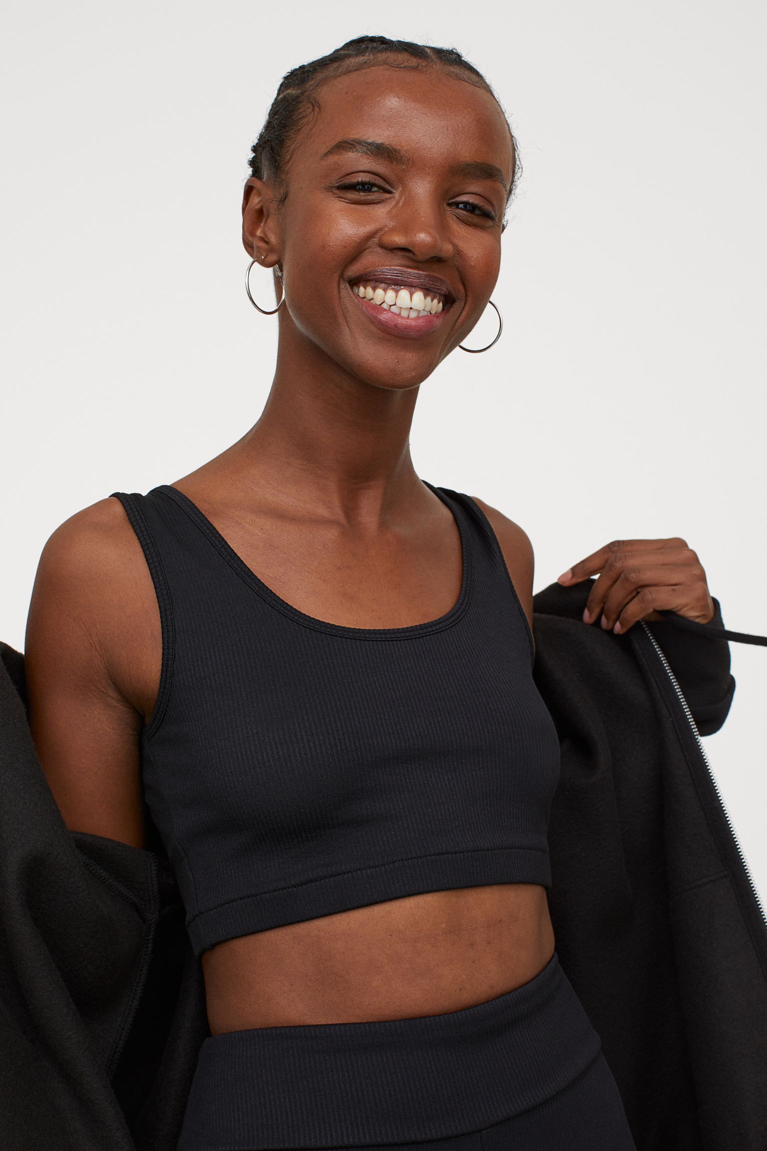 

Топ H&M S черный 31039630082