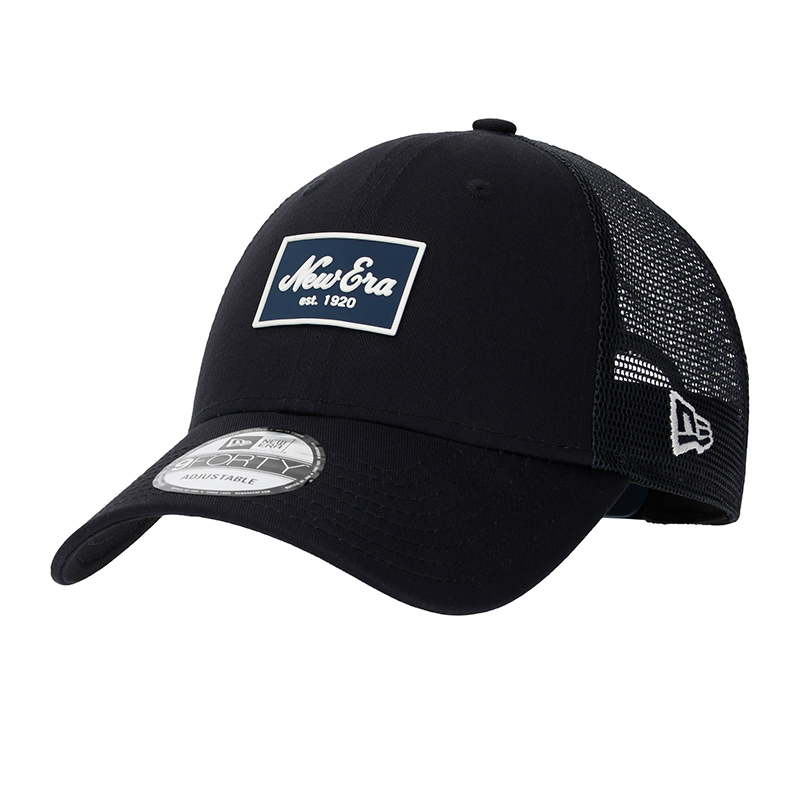 

Бейсболка New Era RUBBER LOGO TRUCKER черная 12309047-NAV (o/s)