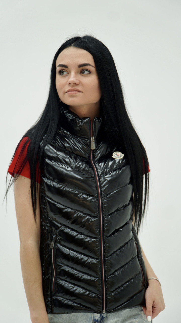 

Жилет женский Moncler 1993 Black Parlak 1, Жилет женский Moncler 1993 Black Parlak 1 (S)