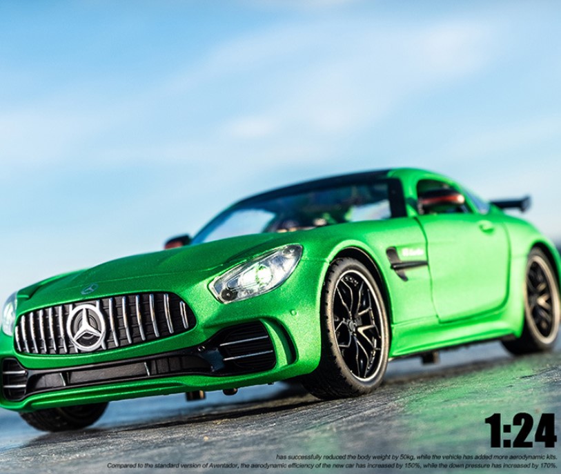 

Суперкар Mercedes-Benz GT 1:24 детская зеленая игрушечная машина