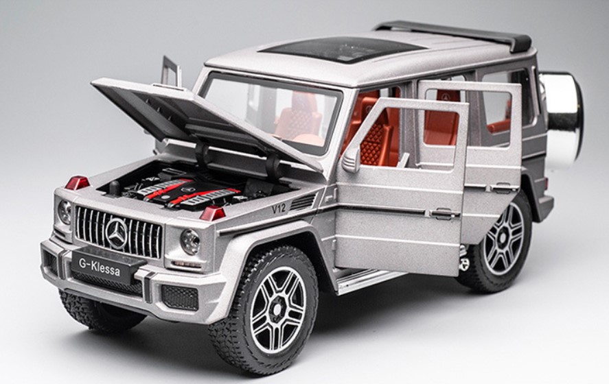 

Модель автомобиля G-Klessa G63 1:24 внедорожник серый