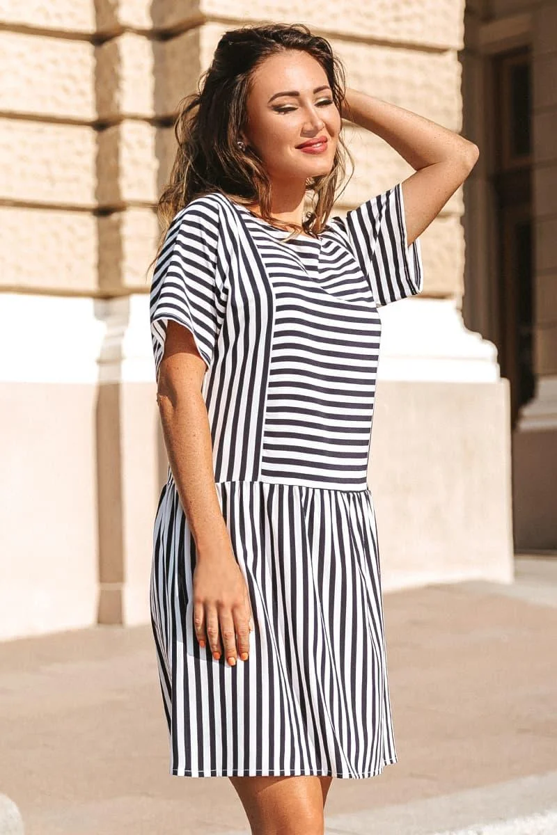 

Fashions • Платье Авалон Fashions 52 черный (9856-1-лб)