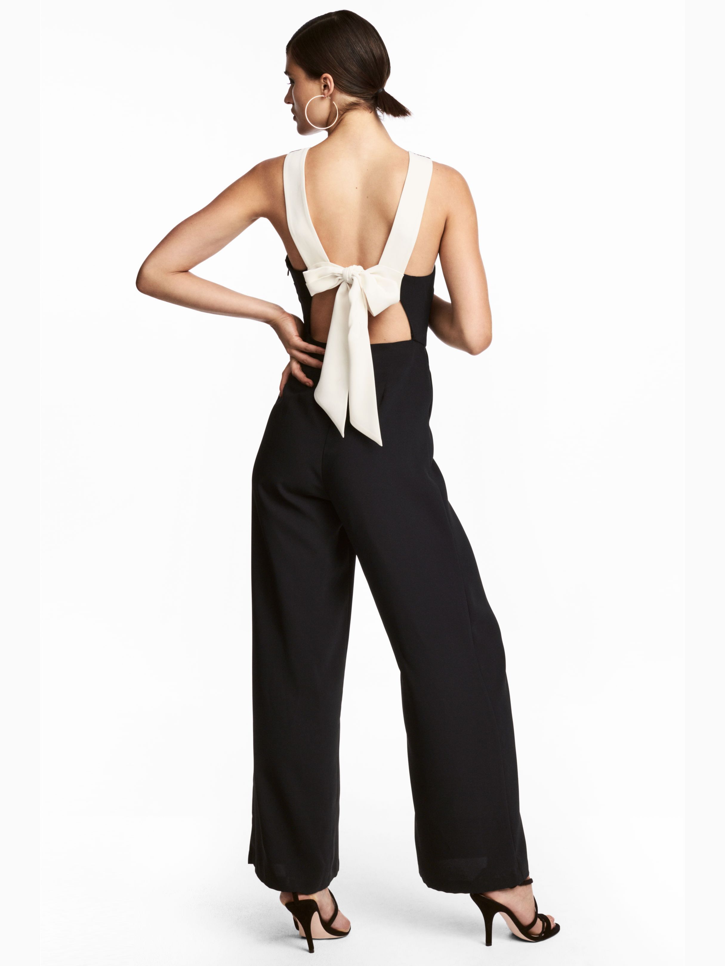 

Комбинезон H&M 5281016-ABOU 34 Черный с белым