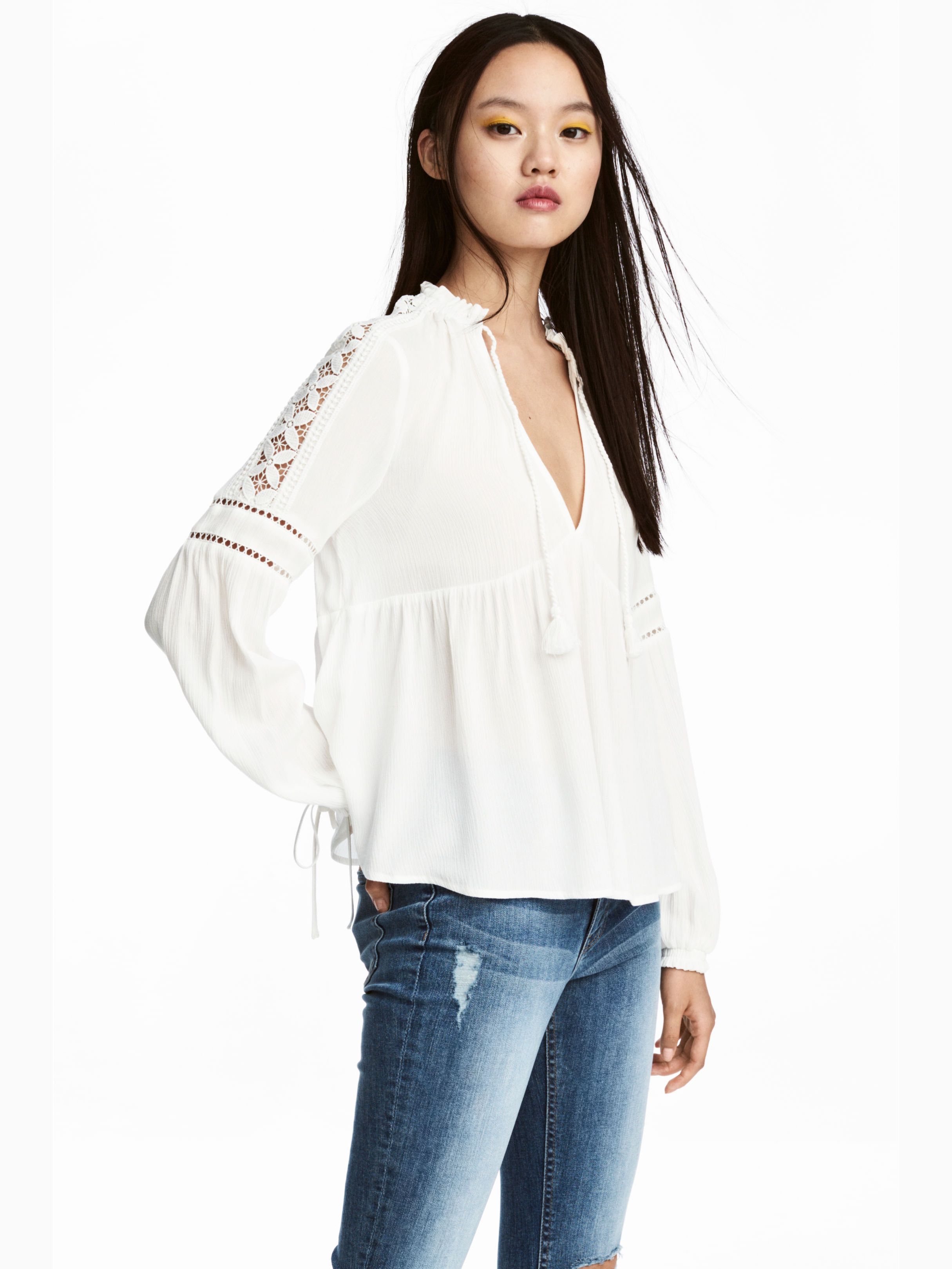 

Блузка H&M 5493616-ABAK 34 Молочная