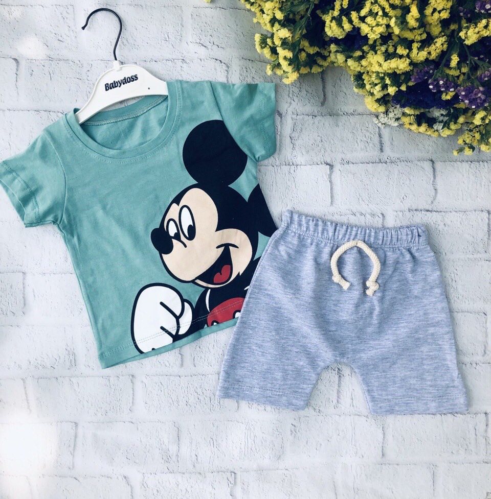 

Комплект BabyBall (футболка + шорты) Mickey Mouse Зеленый 68-74 см (5615)