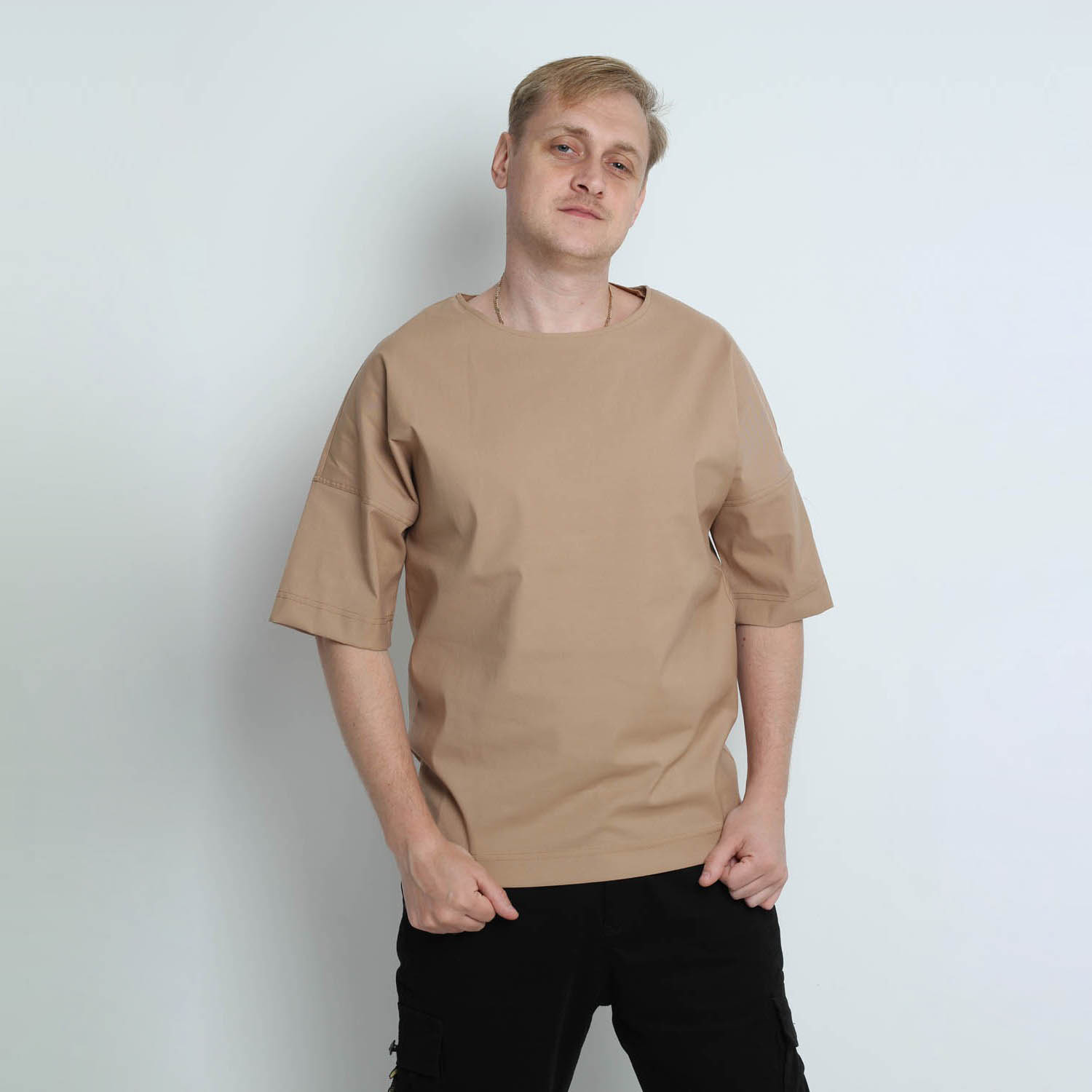 

Футболка мужская оверсайз Shopchik  бежевая, Футболка мужская оверсайз Shopchik L бежевая