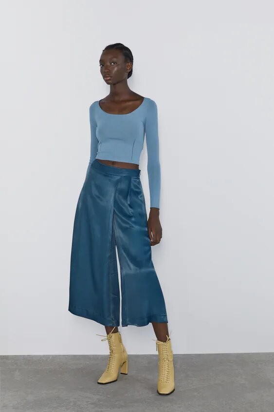

Брюки Zara атласные S синие 17-0022