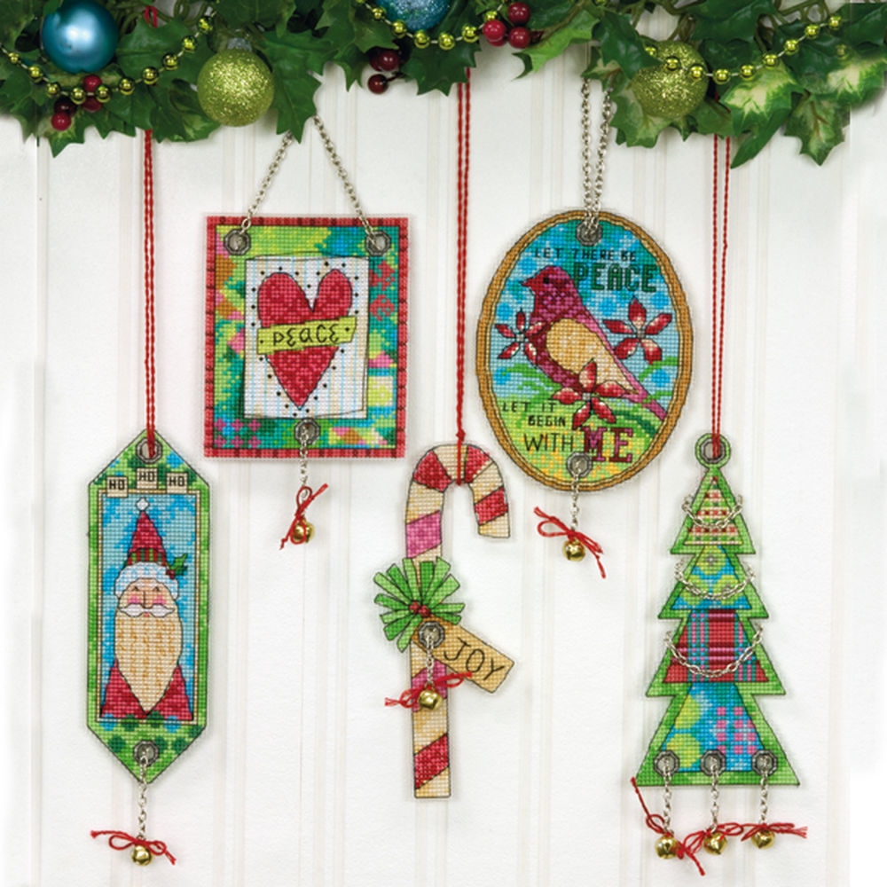 

Набор для вышивания Dimensions Jingle Bell Ornaments