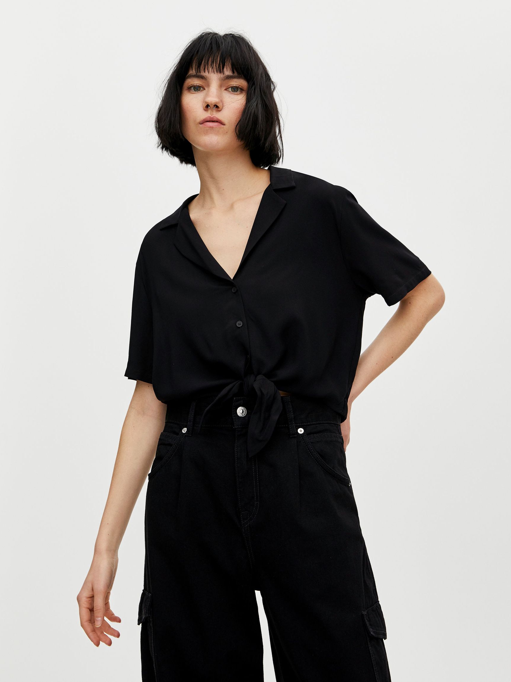 

Рубашка Pull & Bear 5470/392/800  Черная, Рубашка Pull & Bear 5470/392/800 M Черная