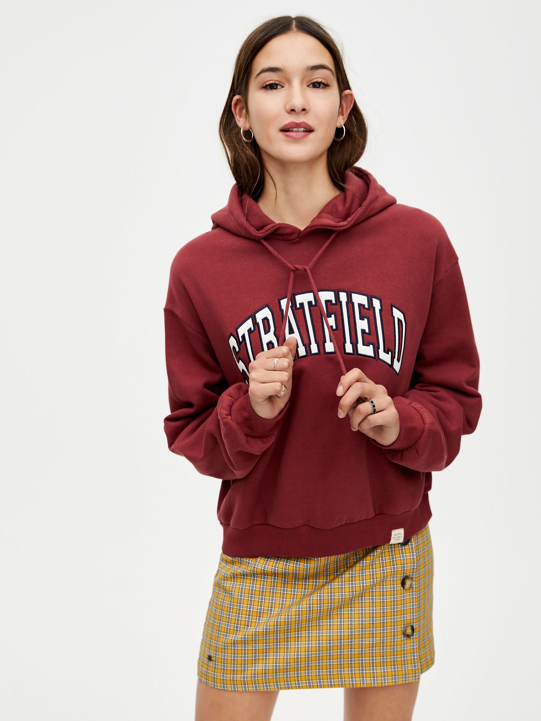 

Худи Pull & Bear 5590/329/957 XS Бордовое