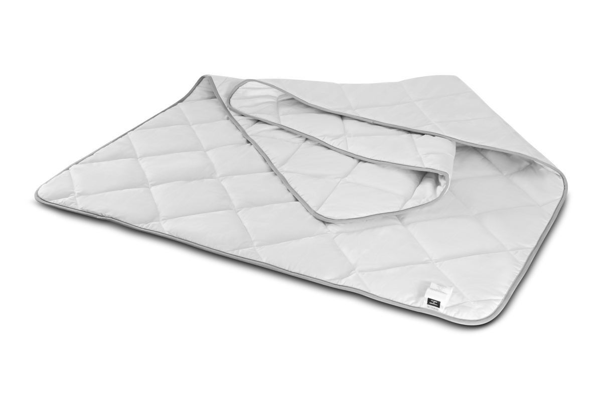 

Одеяло детское антиаллергенное MirSon EcoSilk Royal Pearl №012 Деми 200x220 см