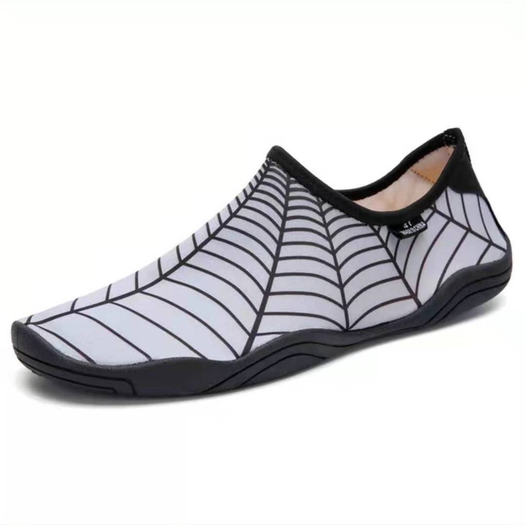 

Обувь для пляжа и кораллов аквашузы Diving shoes белая паутина 45 ( 28,5см )