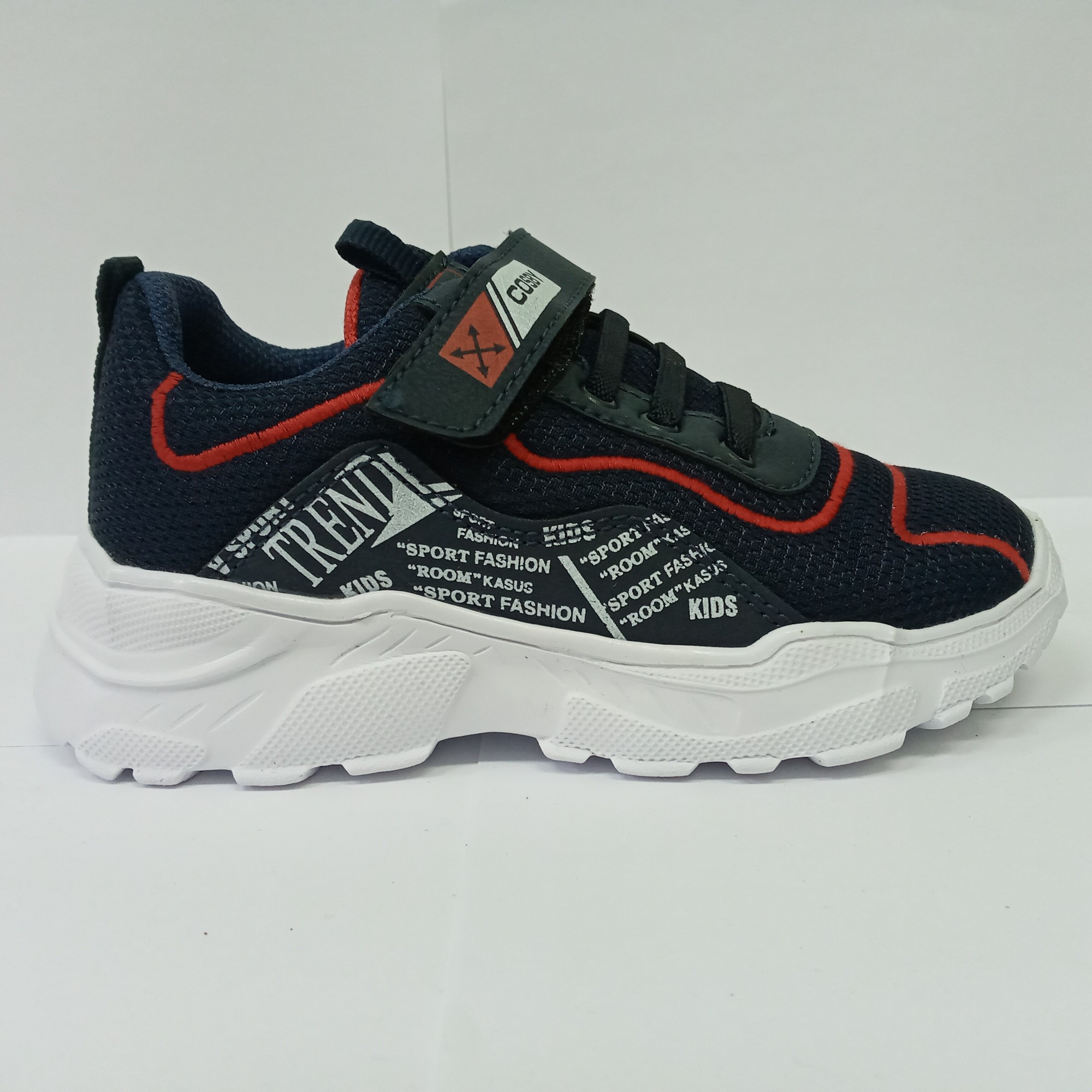 

Кроссовки для мальчиков COSBY 30 (19 см) синие с красным 2174