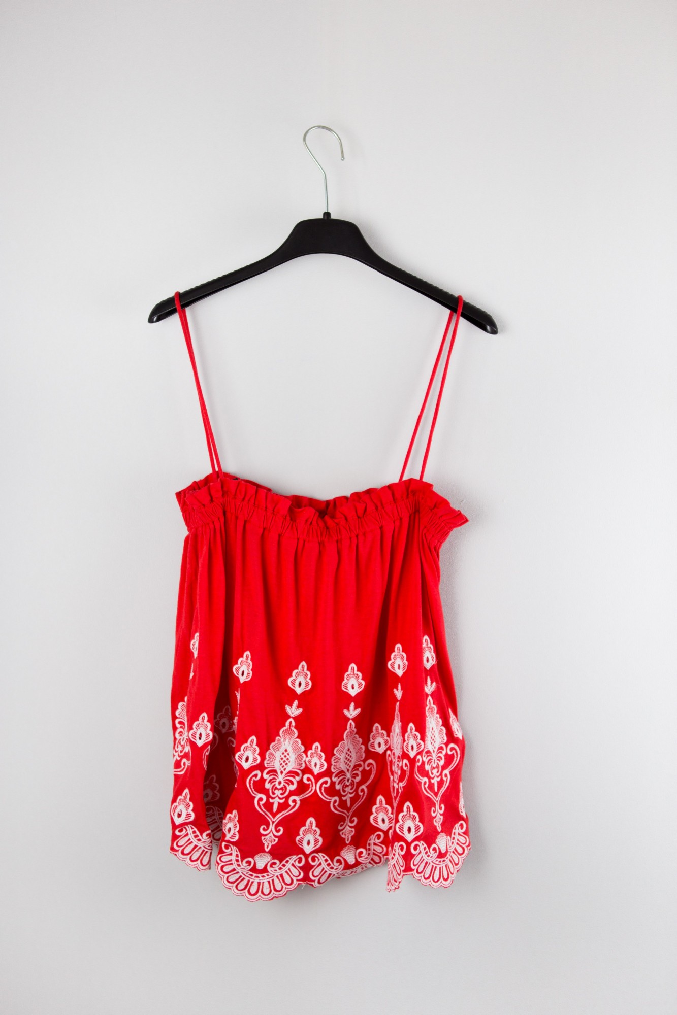 

Топ New Look  красный 4008321213502, Топ New Look 40 красный 4008321213502