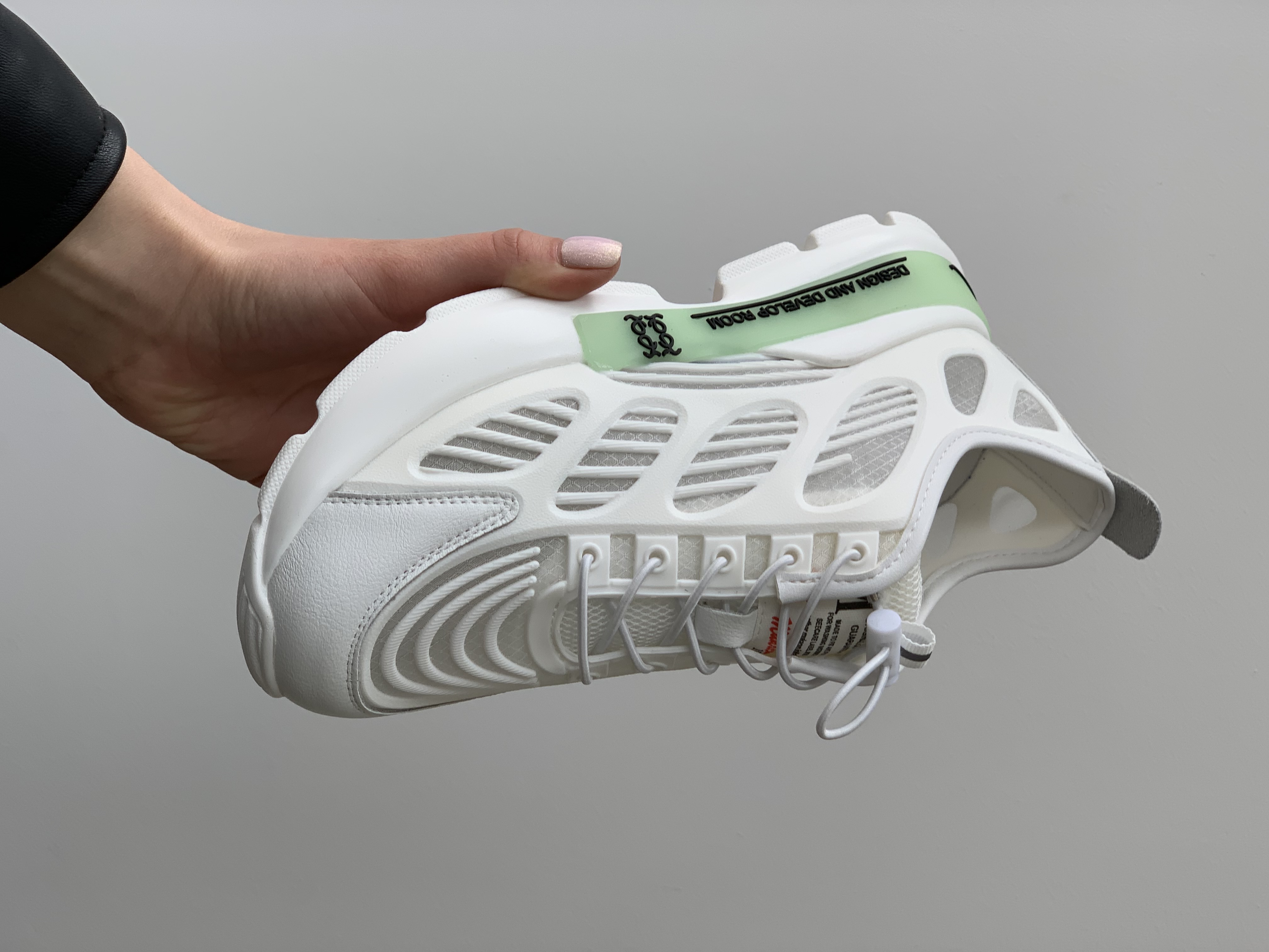 

Кроссовки Spagna 38 (24,5 см) Белые (212-4)