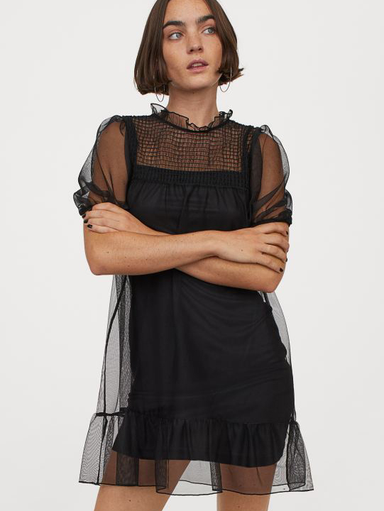 

Платье H&M Divided 060928352  Черное, Платье H&M Divided 060928352 XS Черное