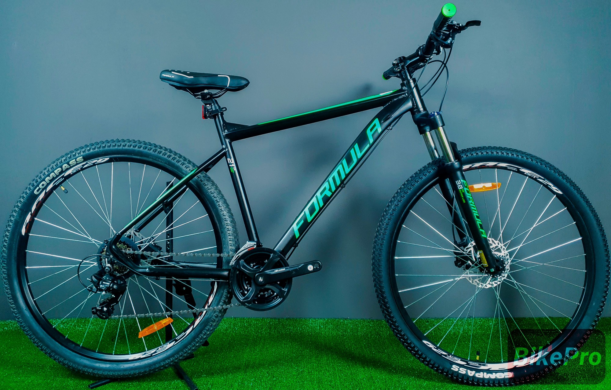 

Велосипед AL 29" Formula F-1 AM HDD рама-18.5" черно-зеленый (м) 2021