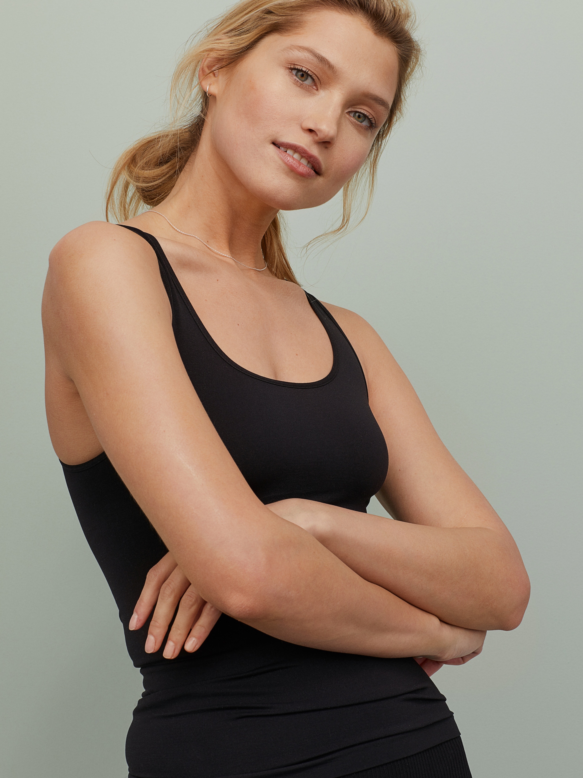 

Майка H&M 841960b16 S Черная