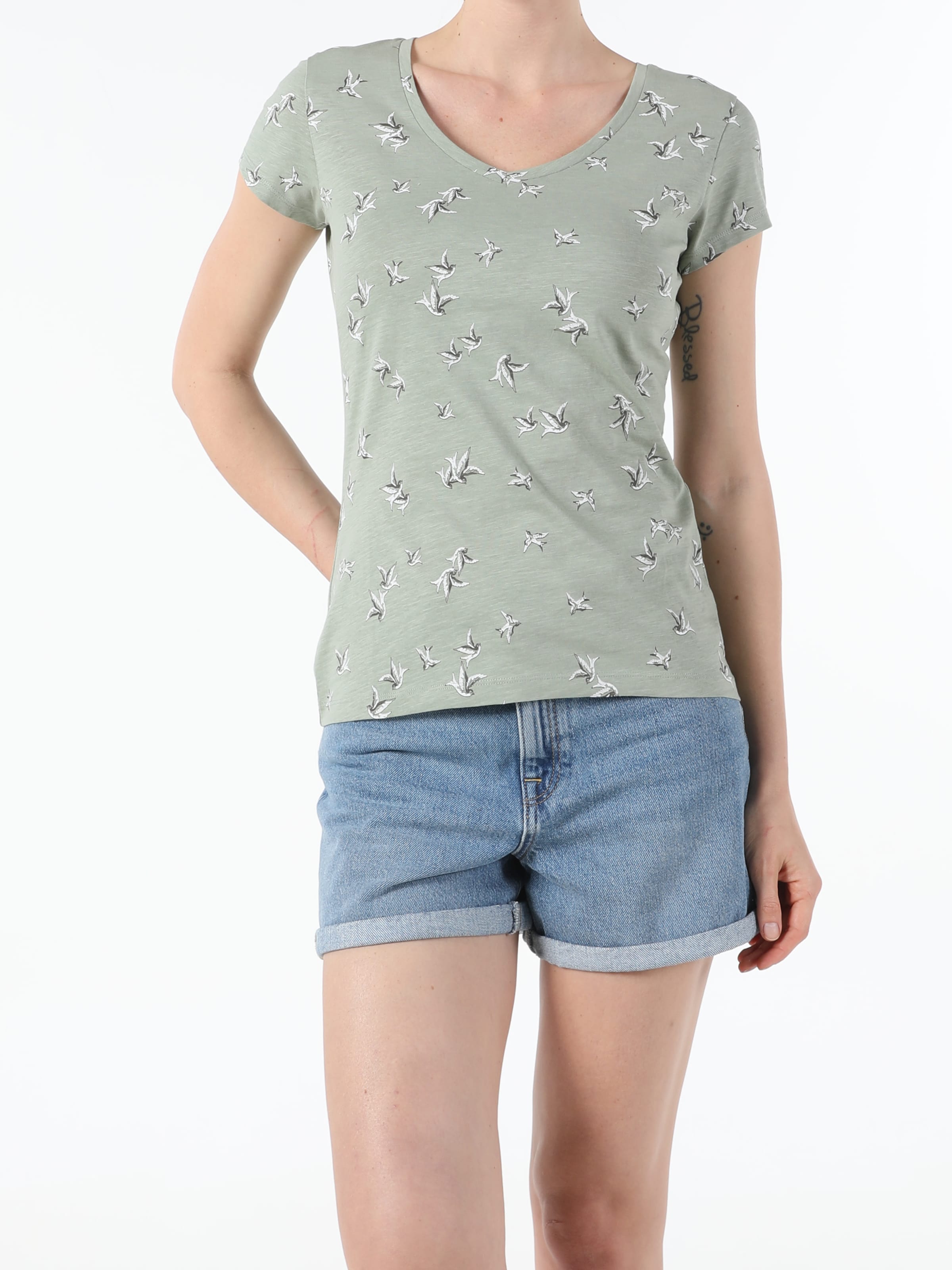 

Футболка Colin' CL1054091LKH  Light Khaki, Футболка Colin's CL1054091LKH S Light Khaki