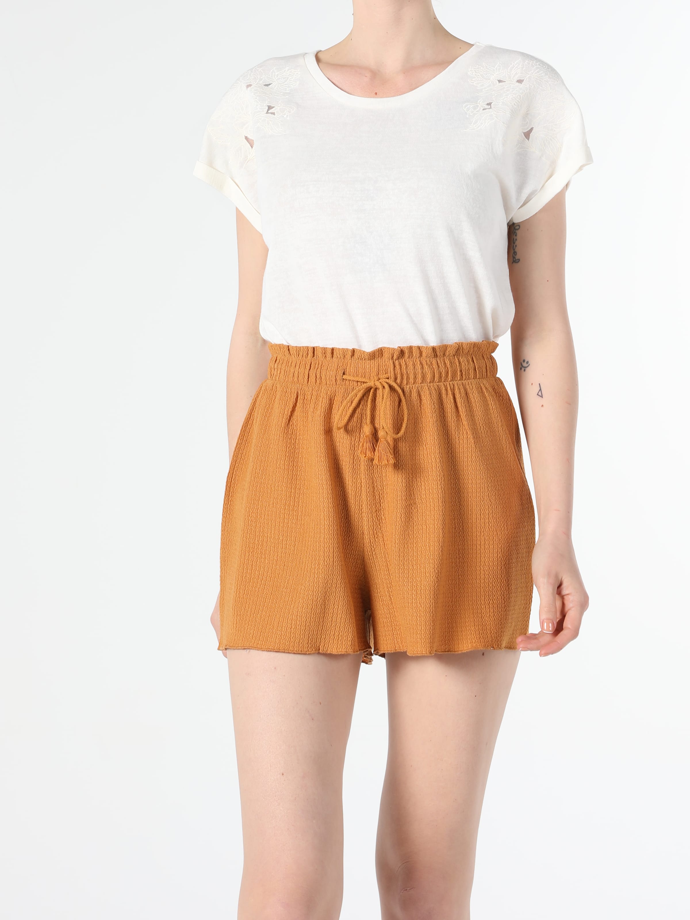 

Футболка Colin' CL1056399ECR  Ecru, Футболка Colin's CL1056399ECR S Ecru