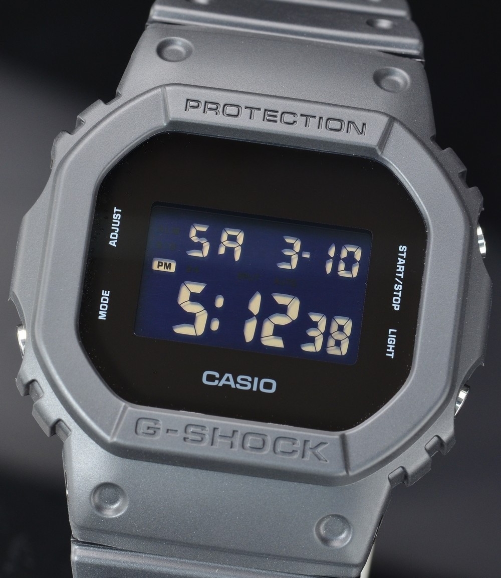 

Часы Casio G-Shock DW-5600BB-1ER