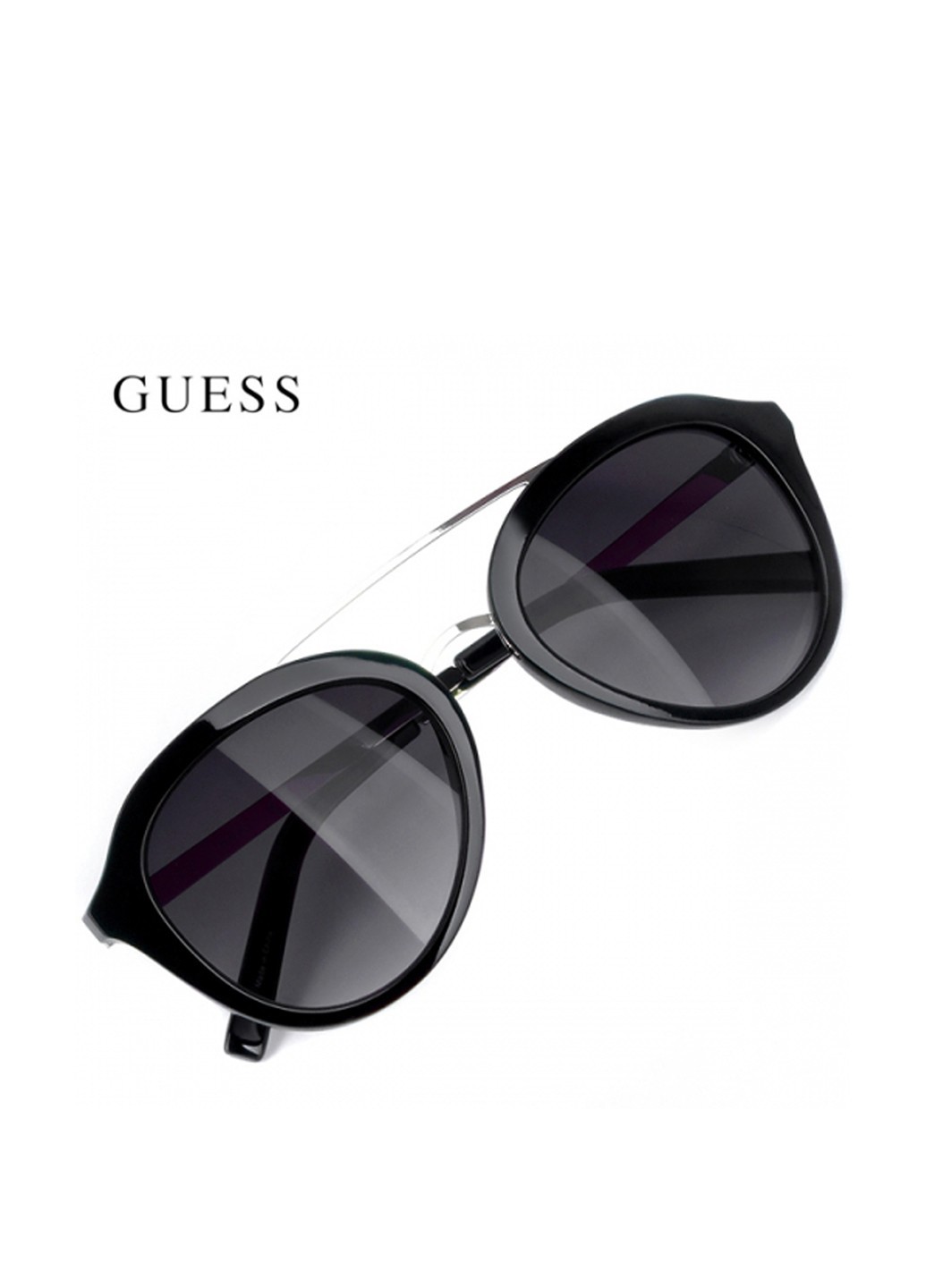 

Солнцезащитные очки Guess