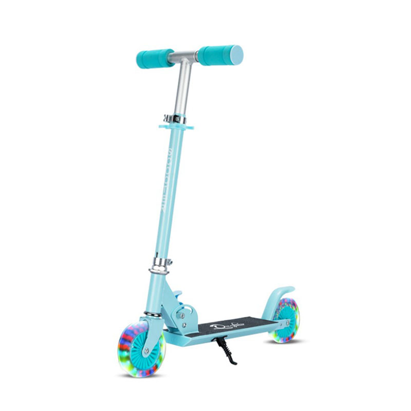 

Детский самокат Scooter 305 Blue двухколесный складной для мальчика светящиеся колеса