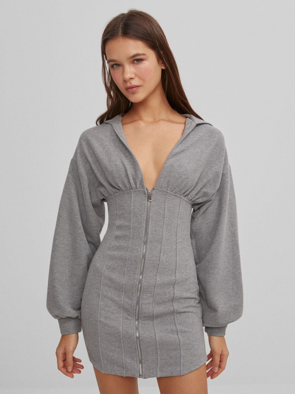 

Платье Bershka 5533/810/812 L Серое
