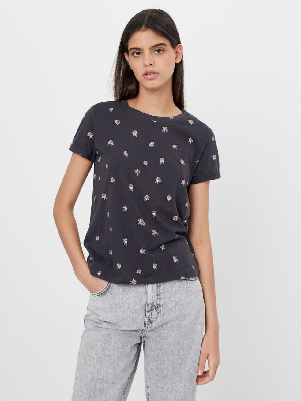 

Футболка Bershka 2428/443/349 S Графитовая