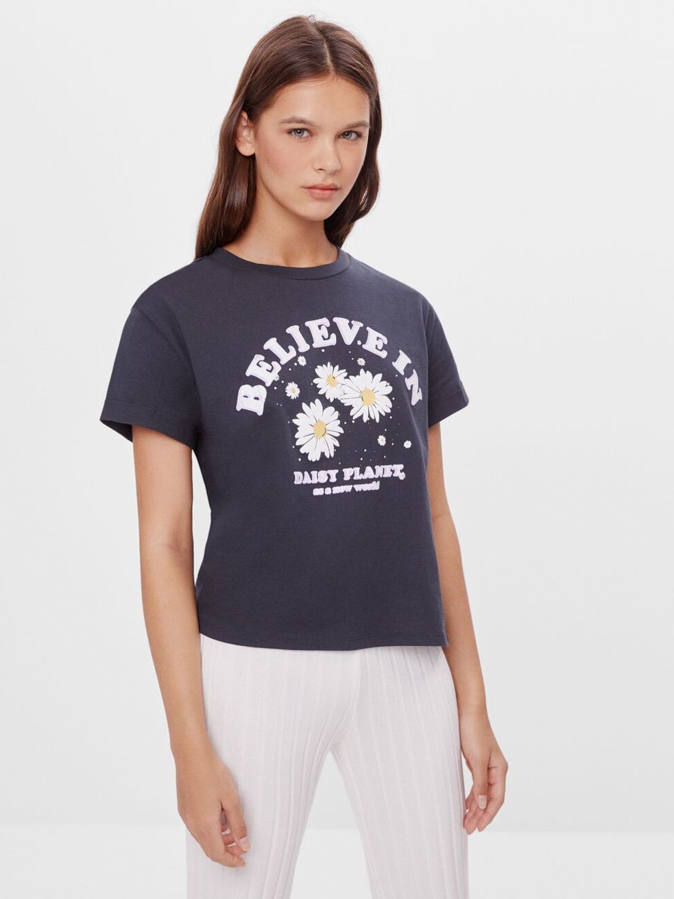 

Футболка Bershka 7563/187/200 S Графитовая
