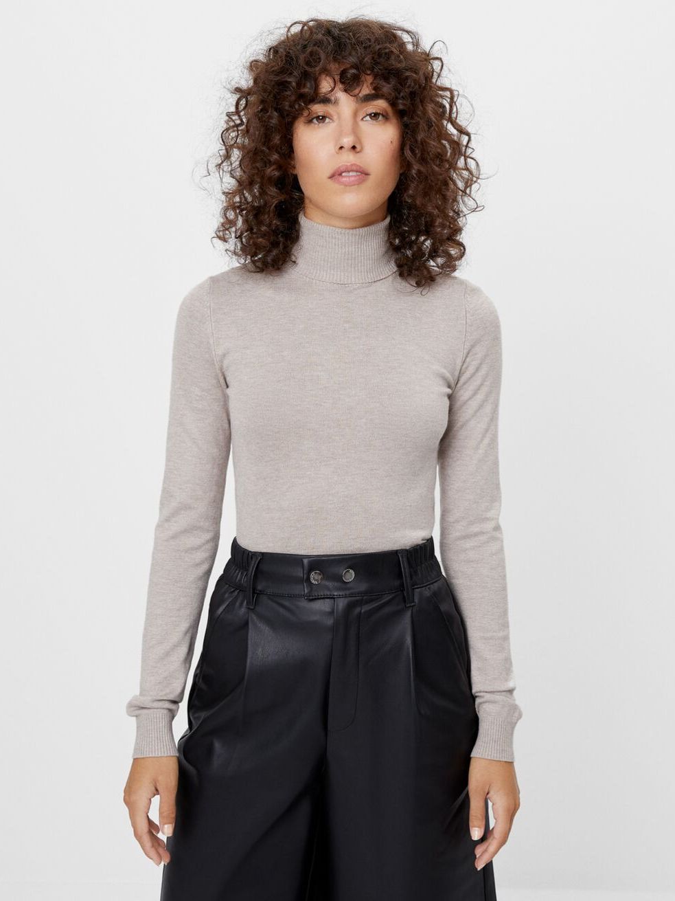 

Гольф Bershka 6910/645/754 L Капучино