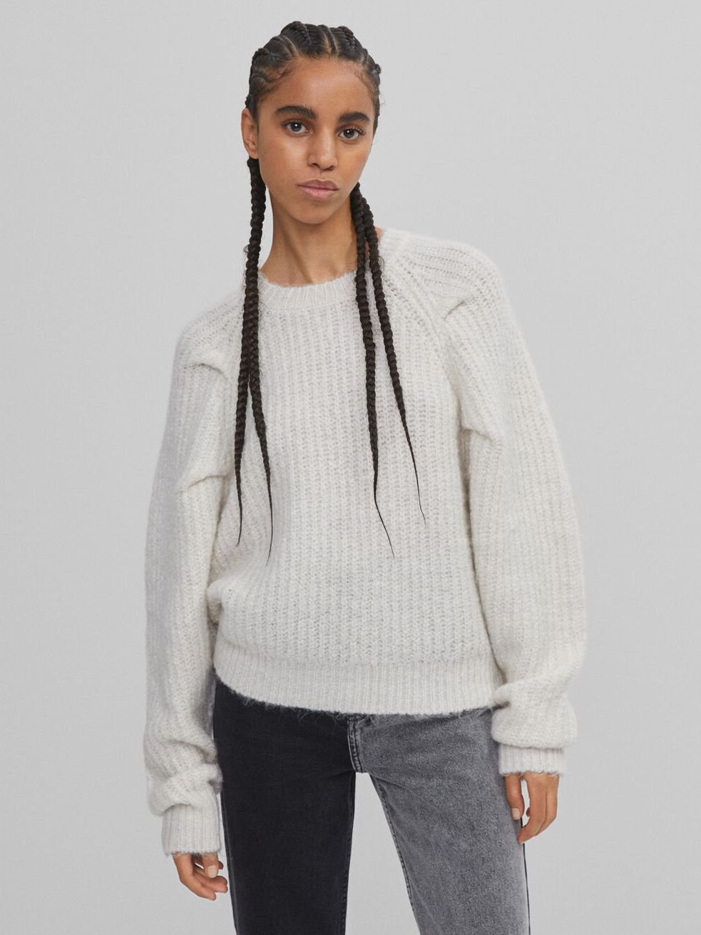 

Джемпер Bershka 6931/693/712 L Молочный