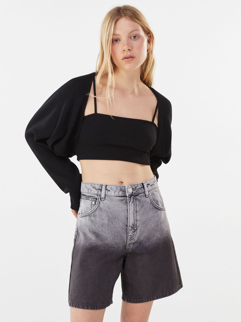 

Кардиган + топ Bershka 1674/326/800 XS Черный