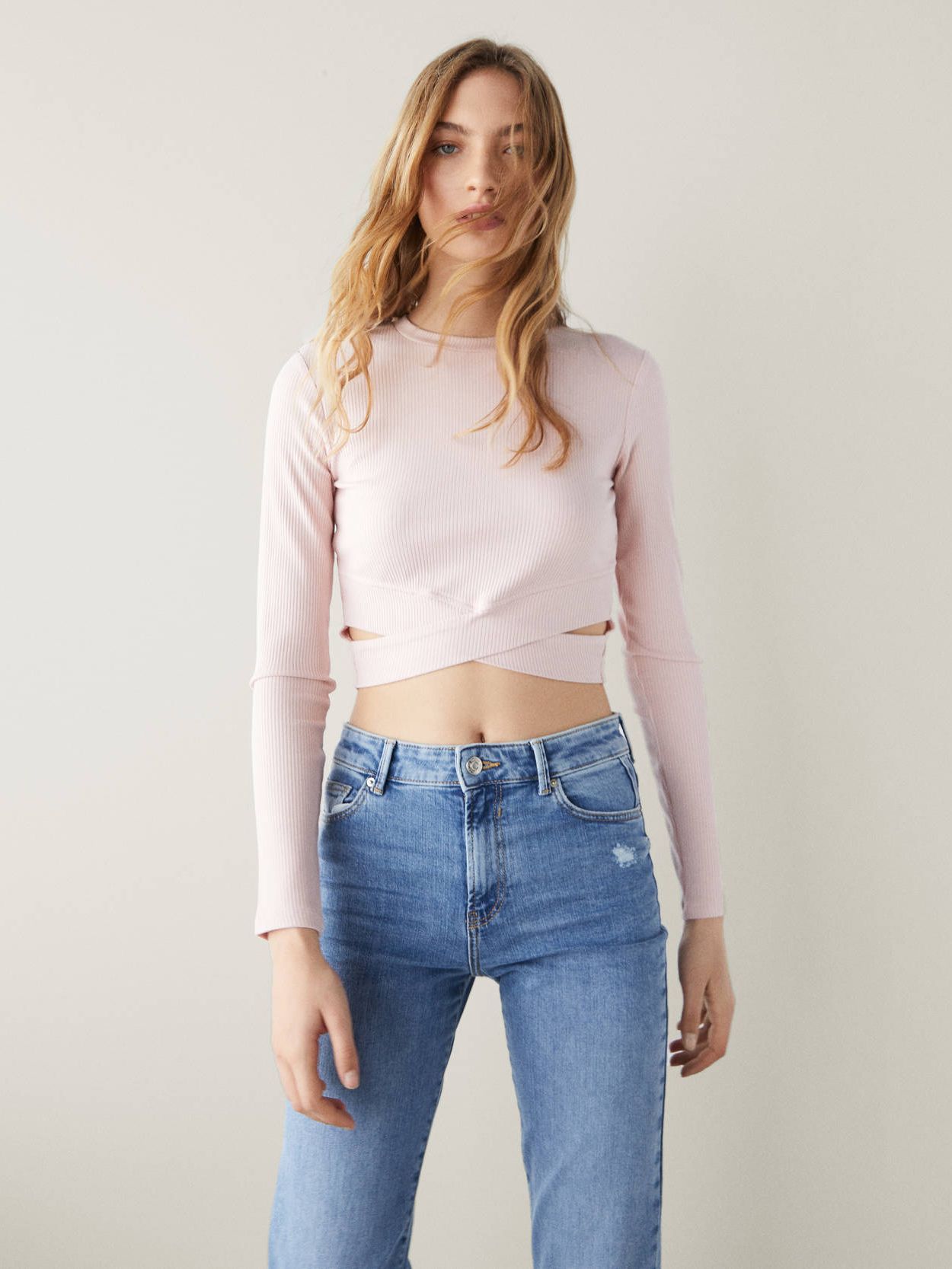

Топ Bershka 1951/326/613 L Бледно-розовый