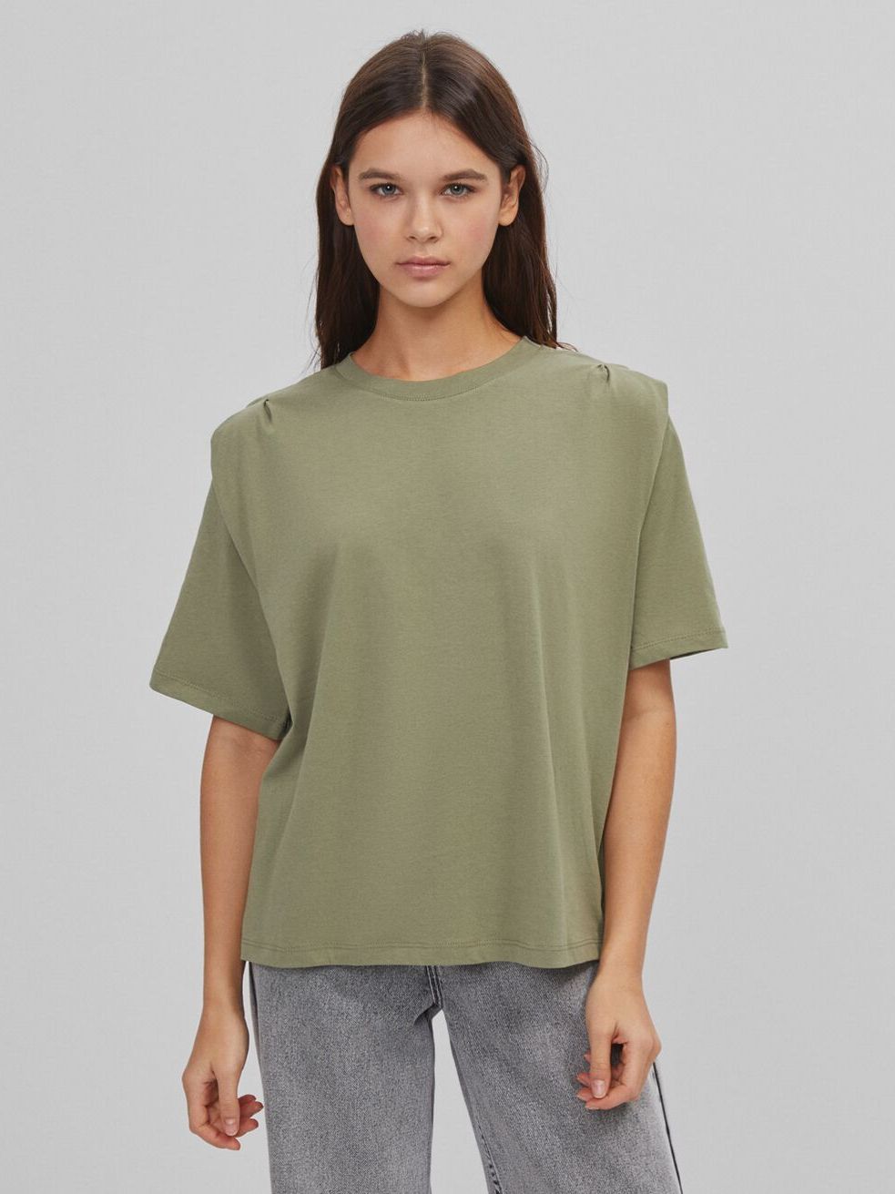 

Футболка Bershka 7325/538/505  Оливковая, Футболка Bershka 7325/538/505 XS Оливковая