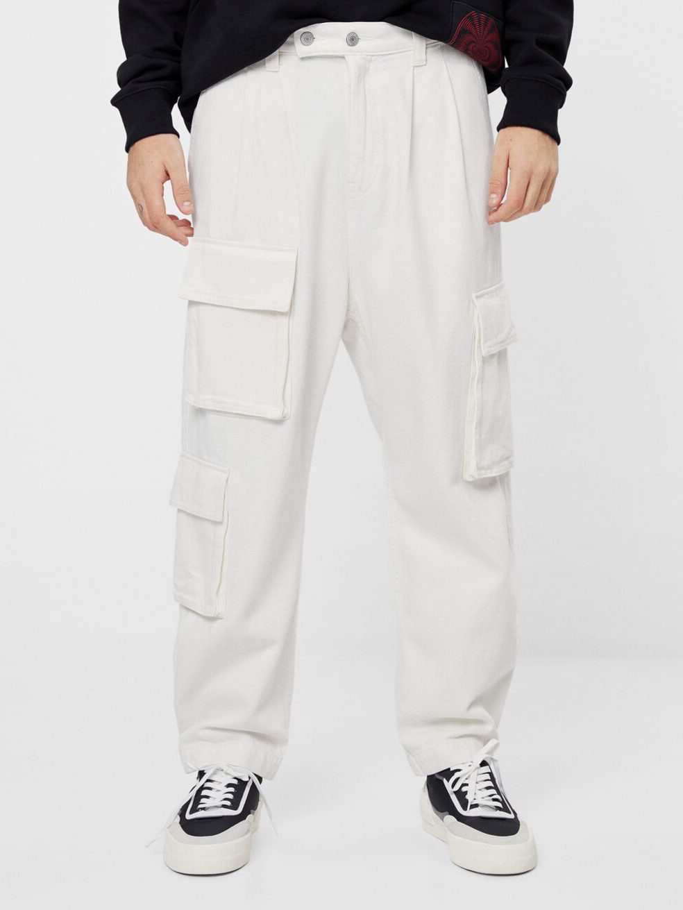 

Брюки Bershka 0261/777/712  Белые, Брюки Bershka 0261/777/712 36 Белые