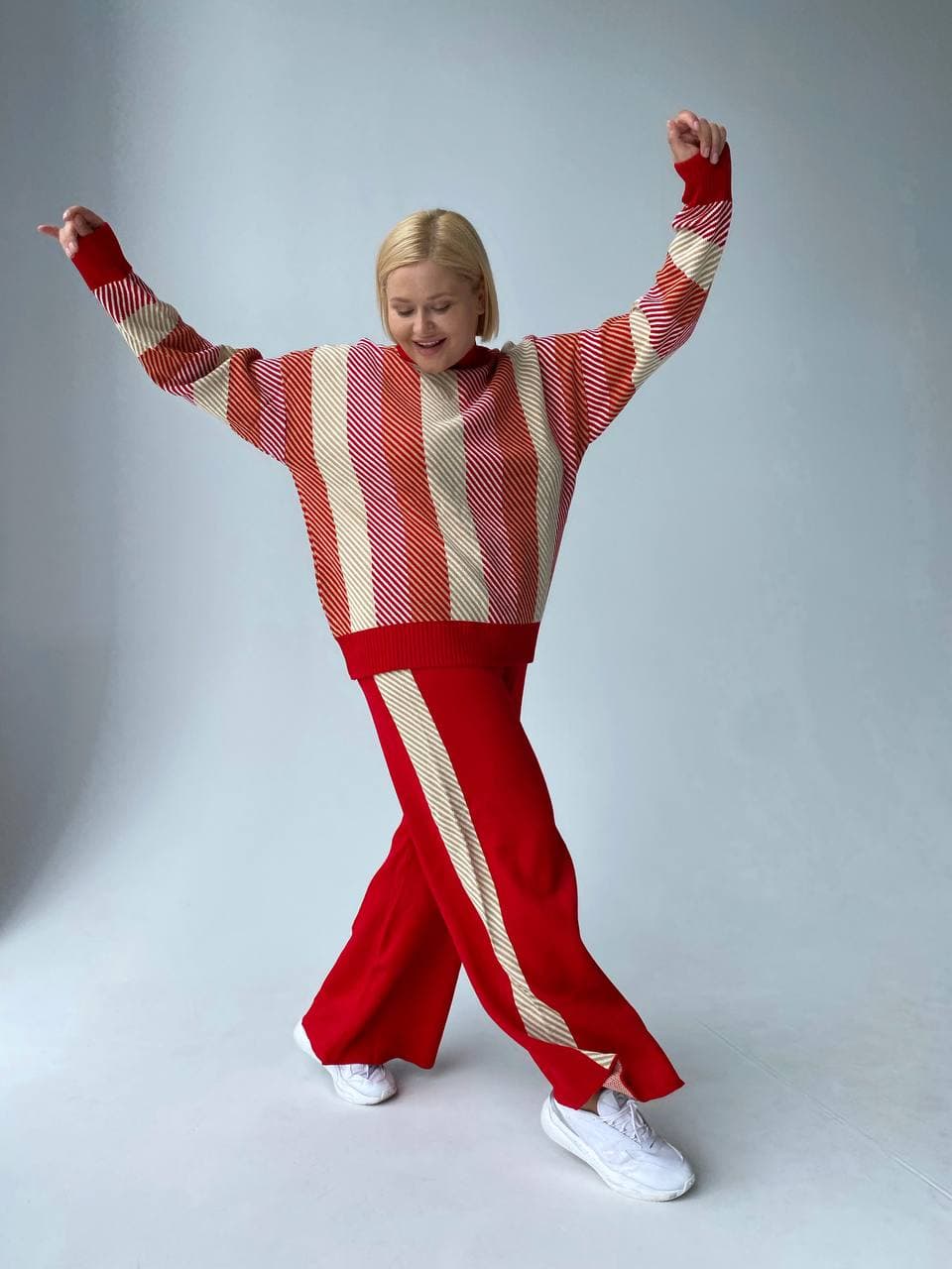 

Костюм Сausetume В Полоску Size+ Красный Xxl